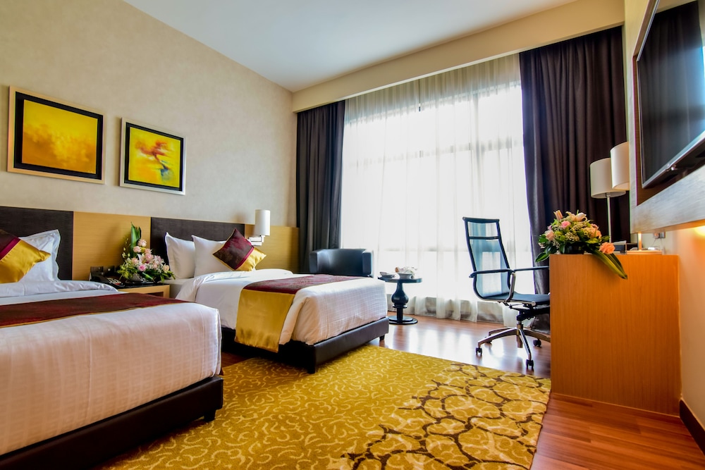 The Light Hotel Penang 24/53