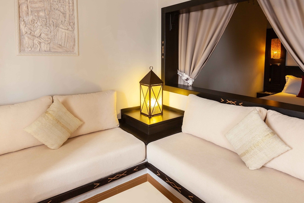 Borjs Hotel Suites and Spa 20/31