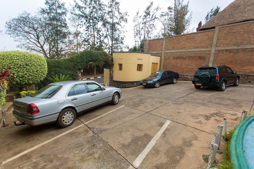 Iris Guesthouse 32/42
