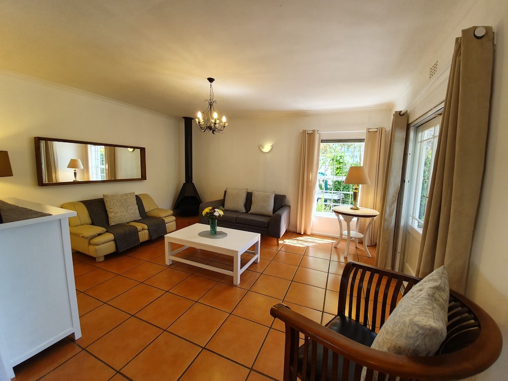 Paradiso Guesthouse 12/49