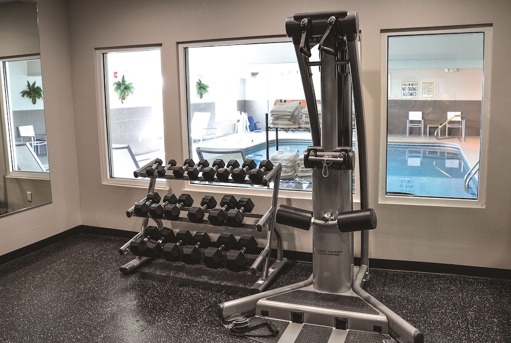 Country Inn & Suites by Radisson, Beavercreek-Dayton 24/45