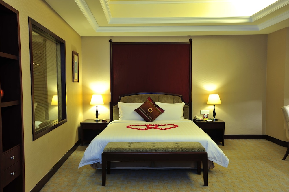 Royal Marina Plaza 39/60