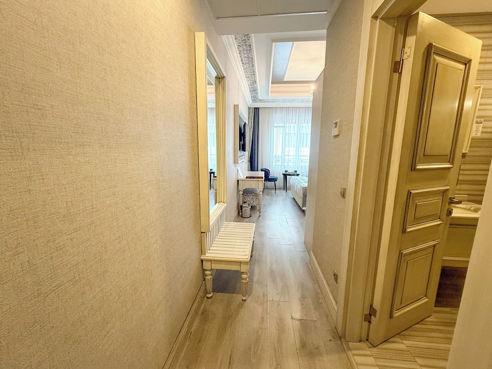 Manesol Old City Bosphorus 23/50