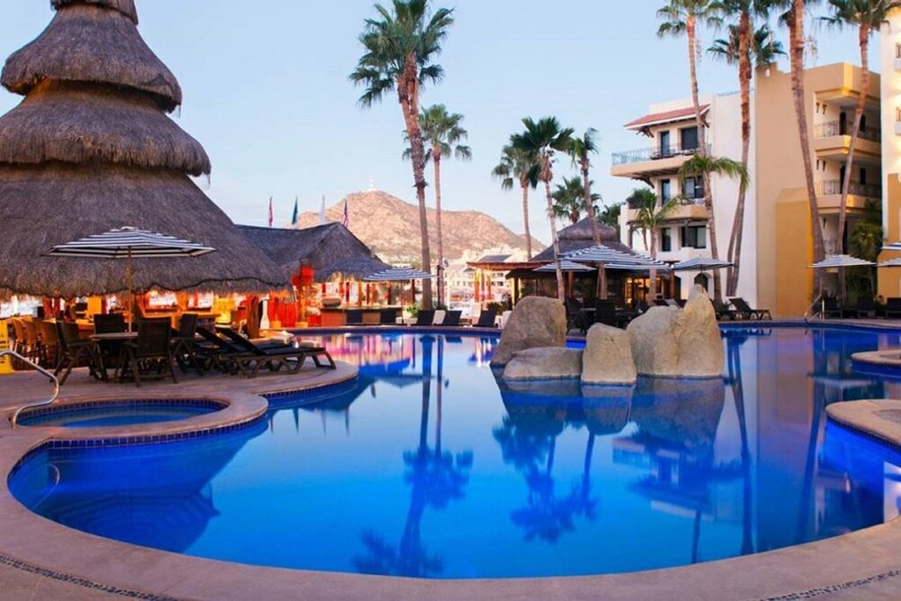 Marina Fiesta Resort and Spa 20/62