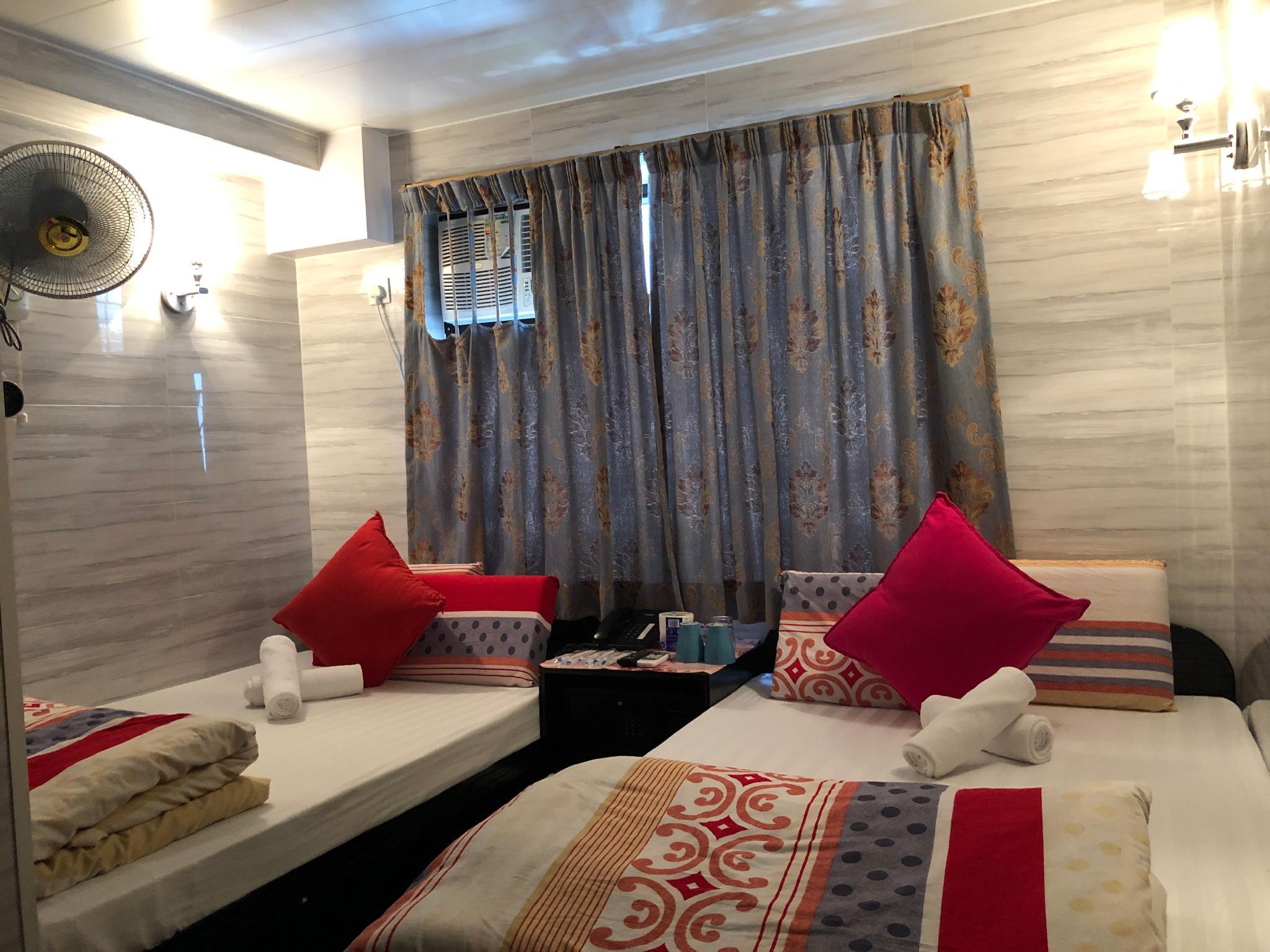 Dreamland Guest House 8/26