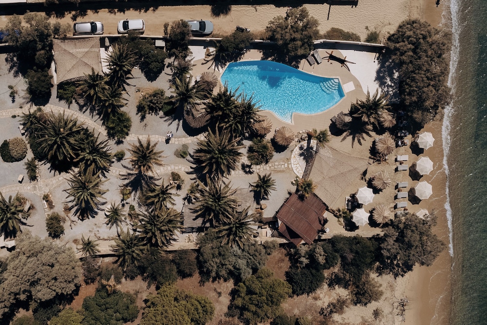 Medusa Beach Resort And Suites 63/69