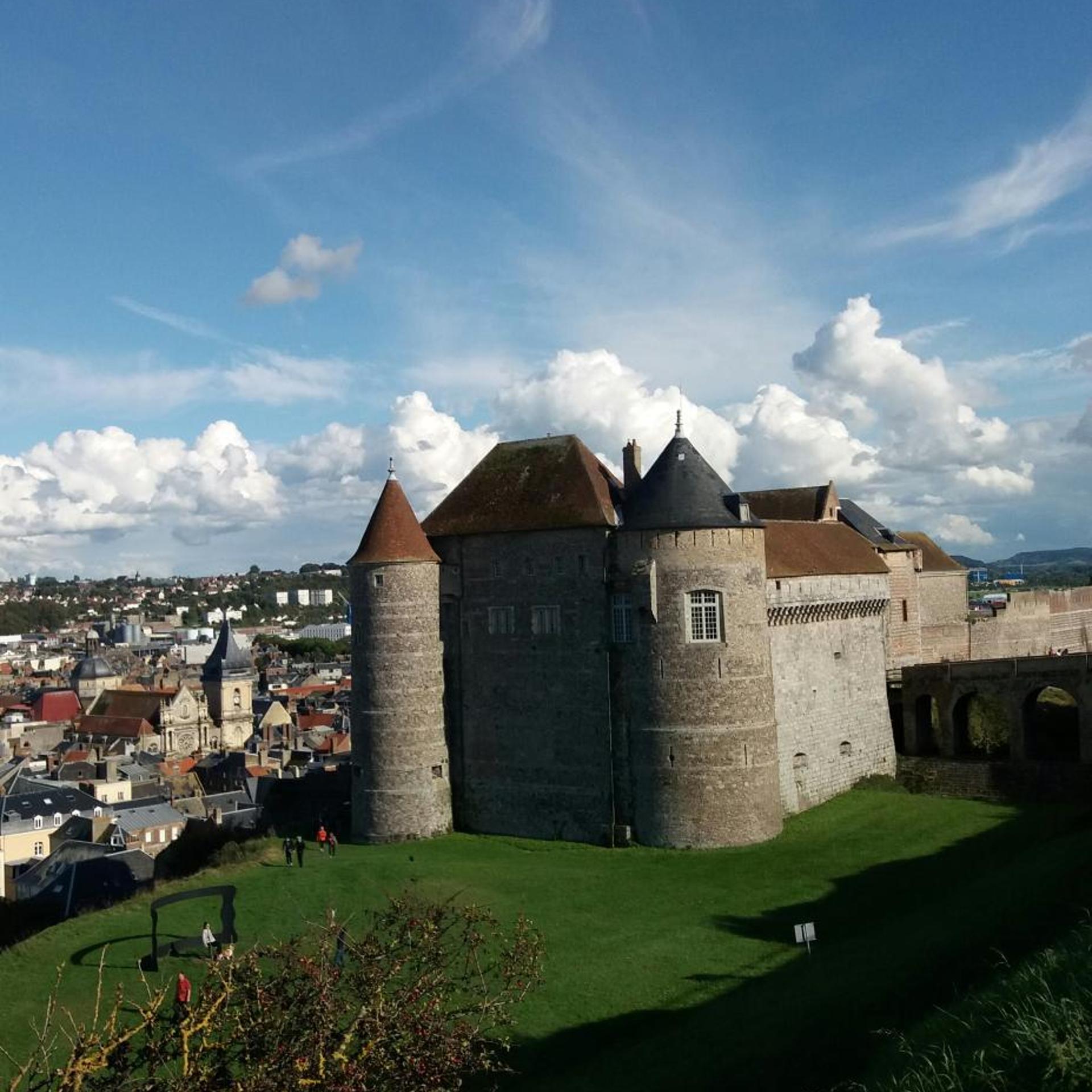EGG HOTEL - HOTEL LES GENS DE MER Dieppe 2/48