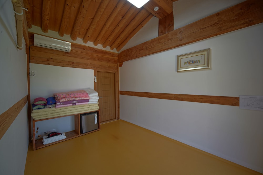 Hanok1st 16/48