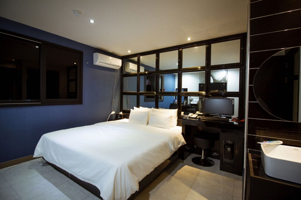 Hotel June Haeundae 16/40