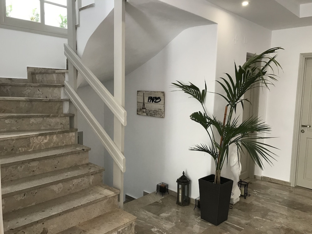 VASSILIKI ROOMS photo1