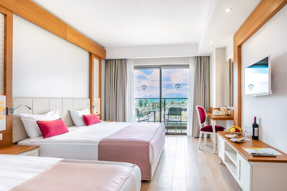 Port Nature Luxury Resort Hotel and Spa 16/63