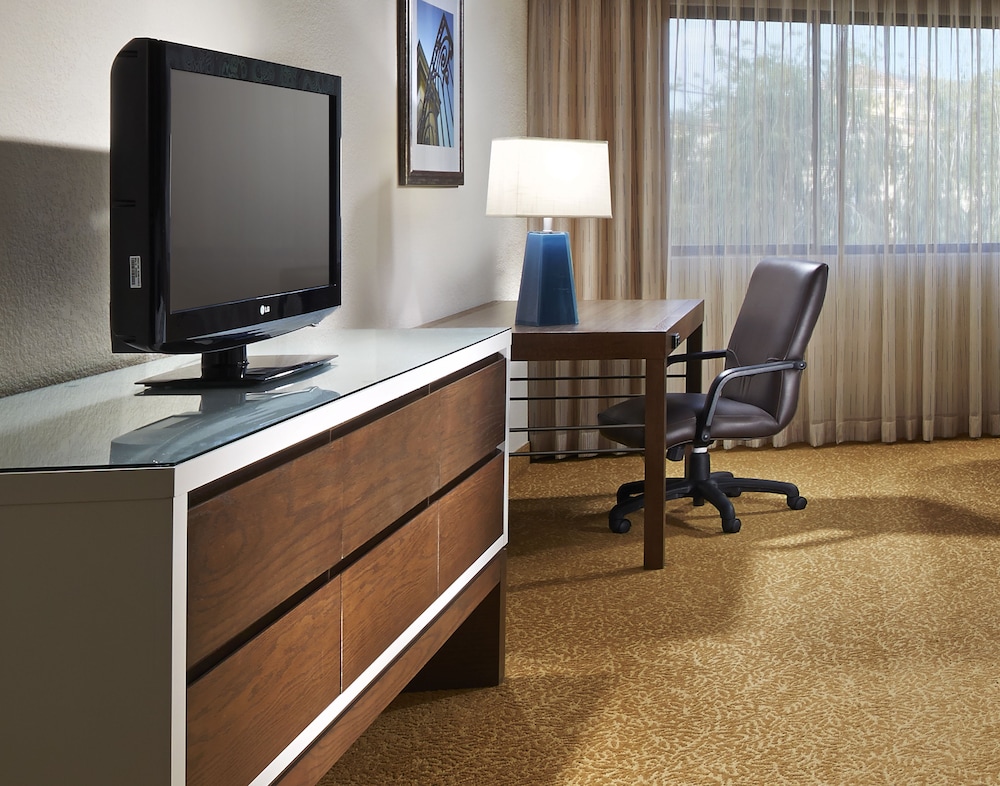 The Anza A Calabasas Hotel 32/39