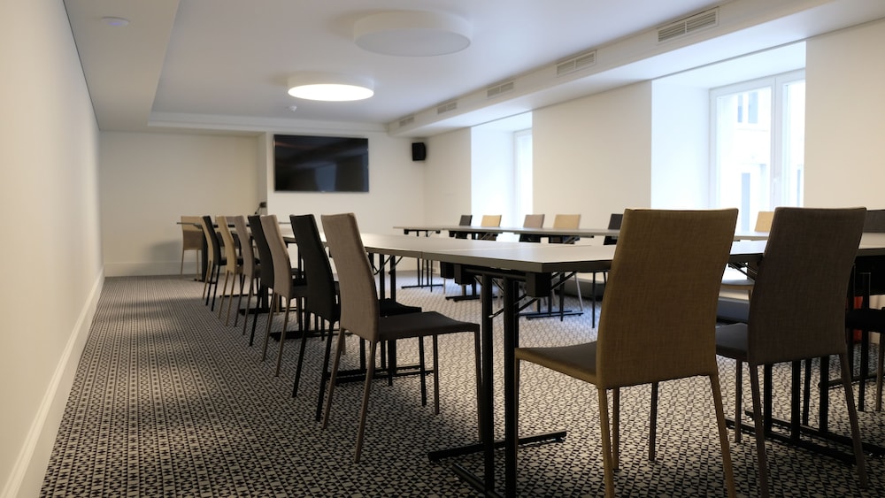 Hotel Vilnia 33/36