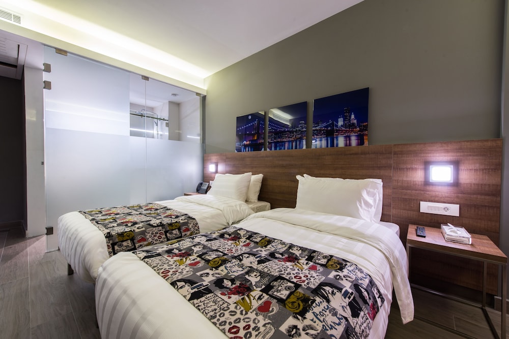 Caramel Boutique Hotel Beirut 13/38