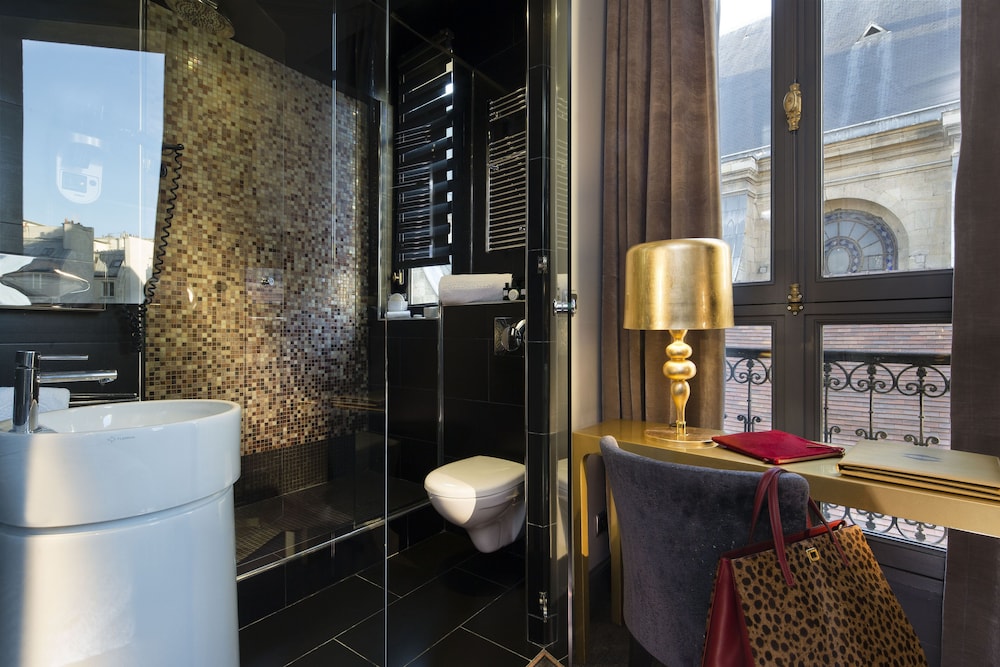 Hotel Lumen Paris Louvre 38/83