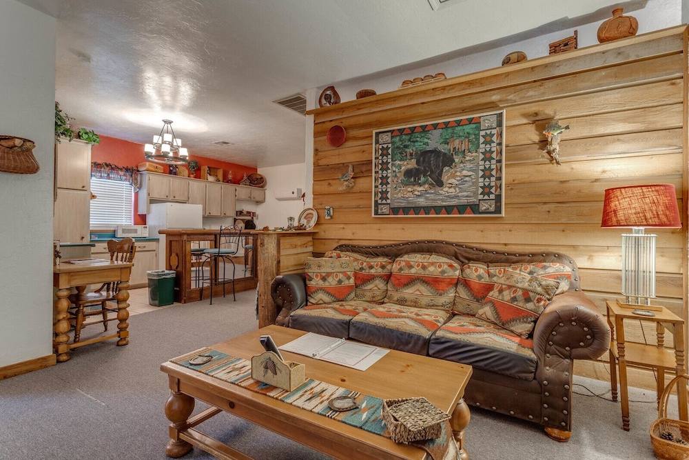 Whispering Pines Bed Amp Breakfast 56/69