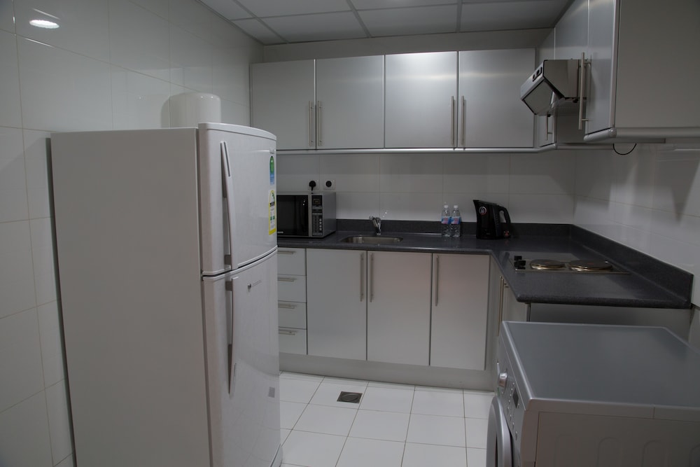 جناح غراند بسرير كينج وسريرين فرديين، فندق جراند ميرال(Mayral Grand For Hotel Apartments) 10/10