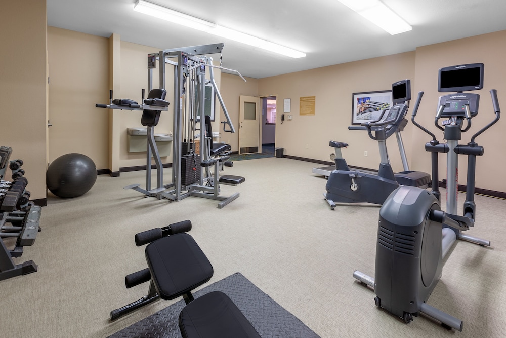 Candlewood Suites Kalamazoo 30/50