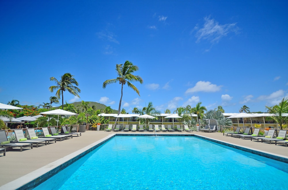 ROYAL ST. KITTS HOTEL 45/50