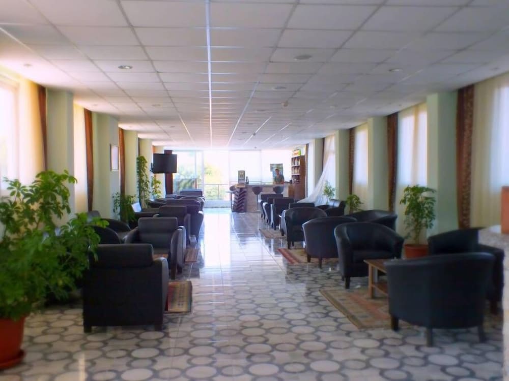 Blue Sea Hotel 38/46