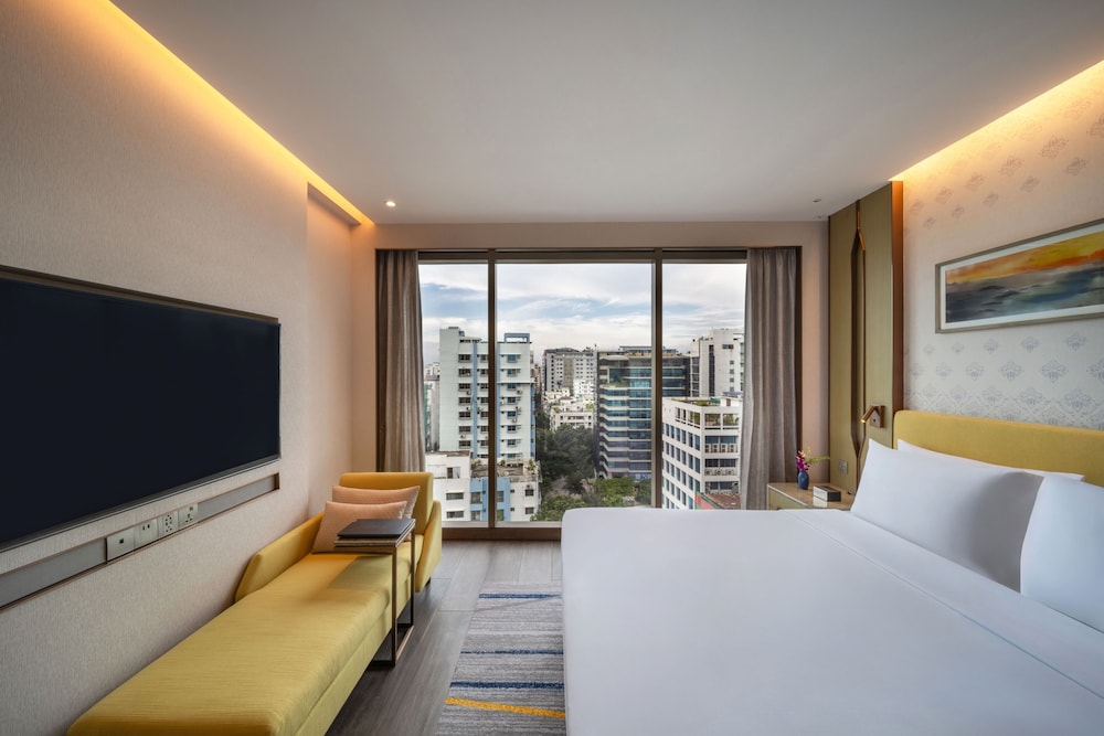Hyatt Place Dhaka Uttara 13/48