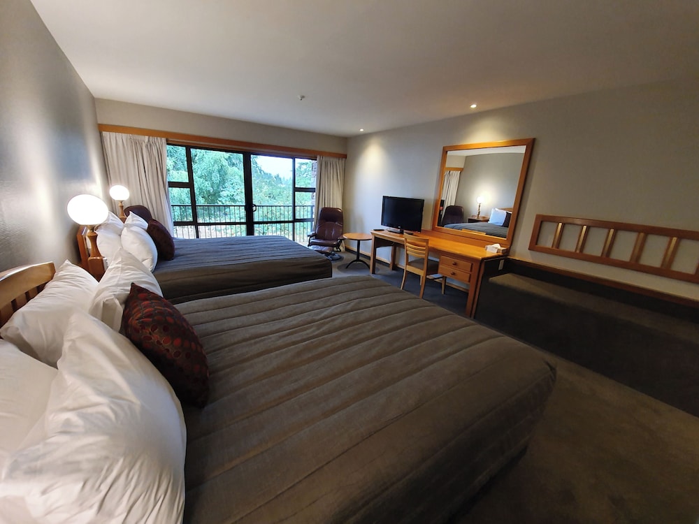 Distinction Mackenzie Country Hotel Twizel 15/57