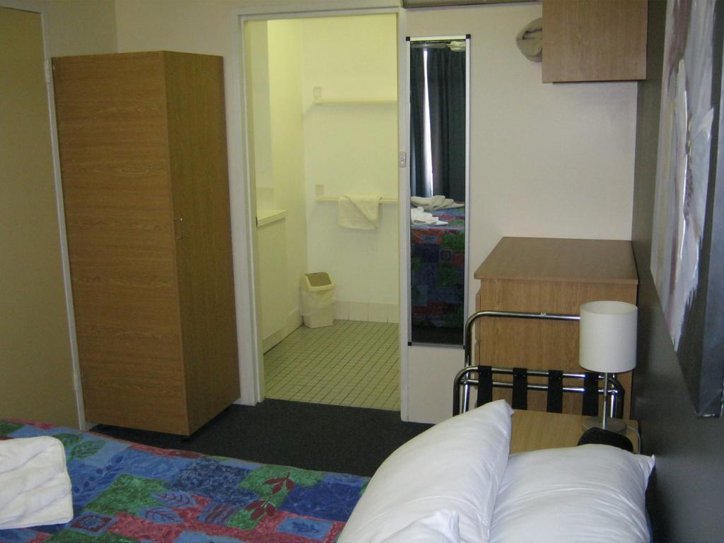 Perth City Apartment Hotel 14/44
