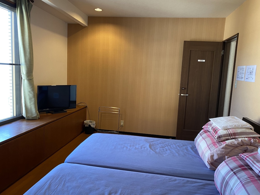 Atami Onsen Guest House Megumi - Hostel 15/50