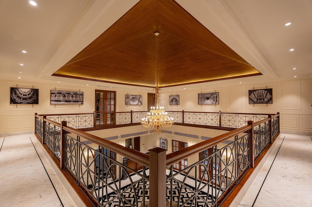 Radisson Resort Mount Abu 2/40