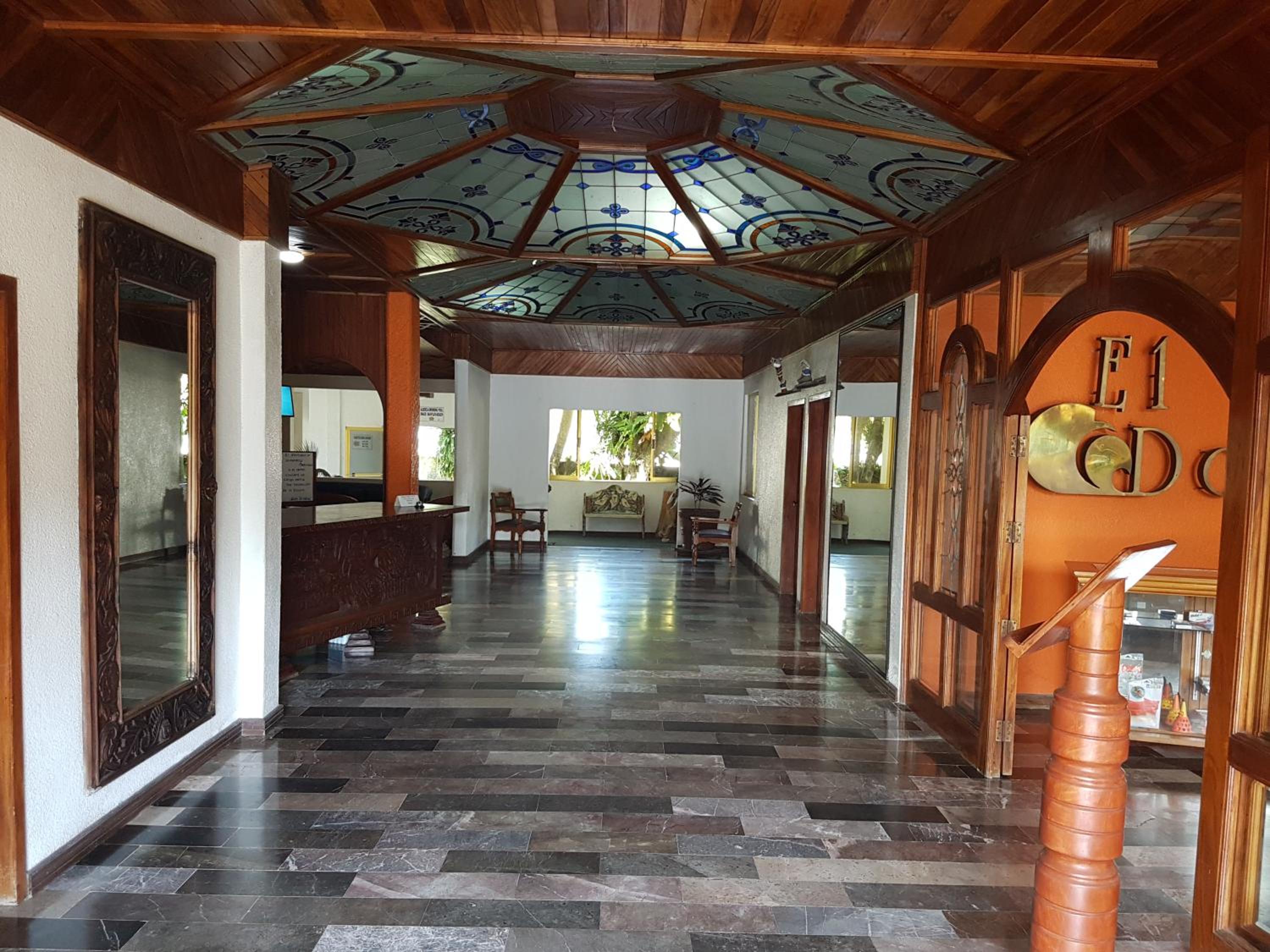 Hotel El Doral 5/41