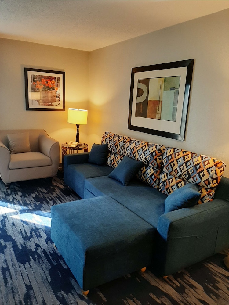Best Western Batesville 51/73