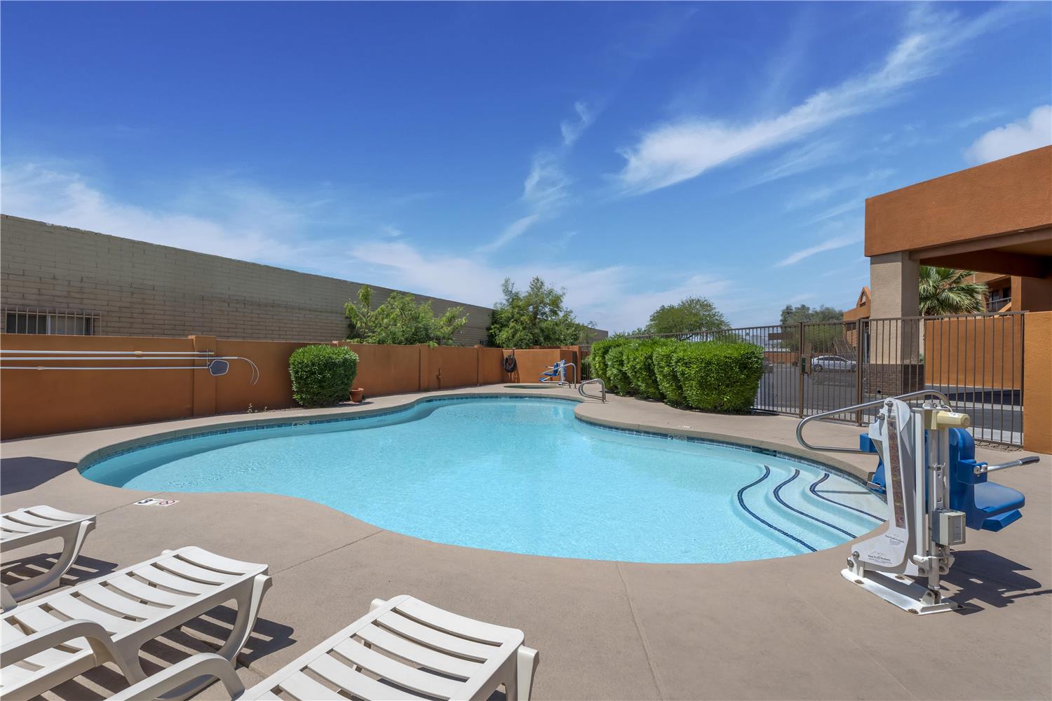 Best Western Inn Of Chandler 36/37