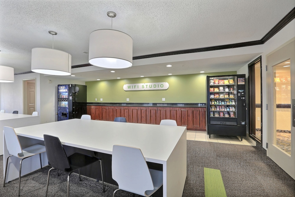 Studio6 Plano, TX - Dallas - Plano Medical Center 44/60