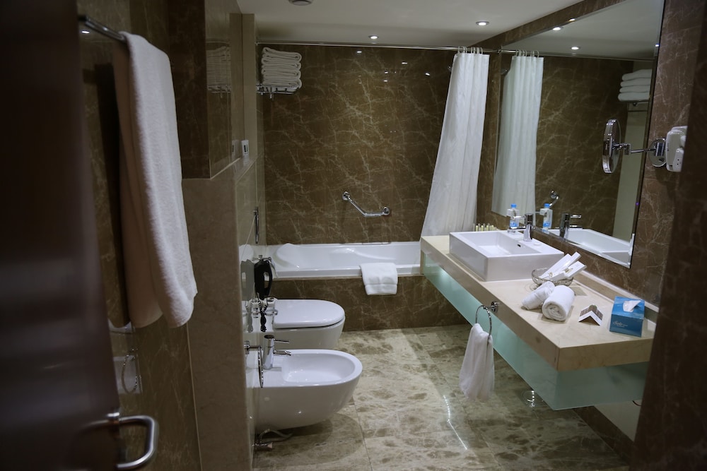 Grand Kadri Hotel Zahle 38/39