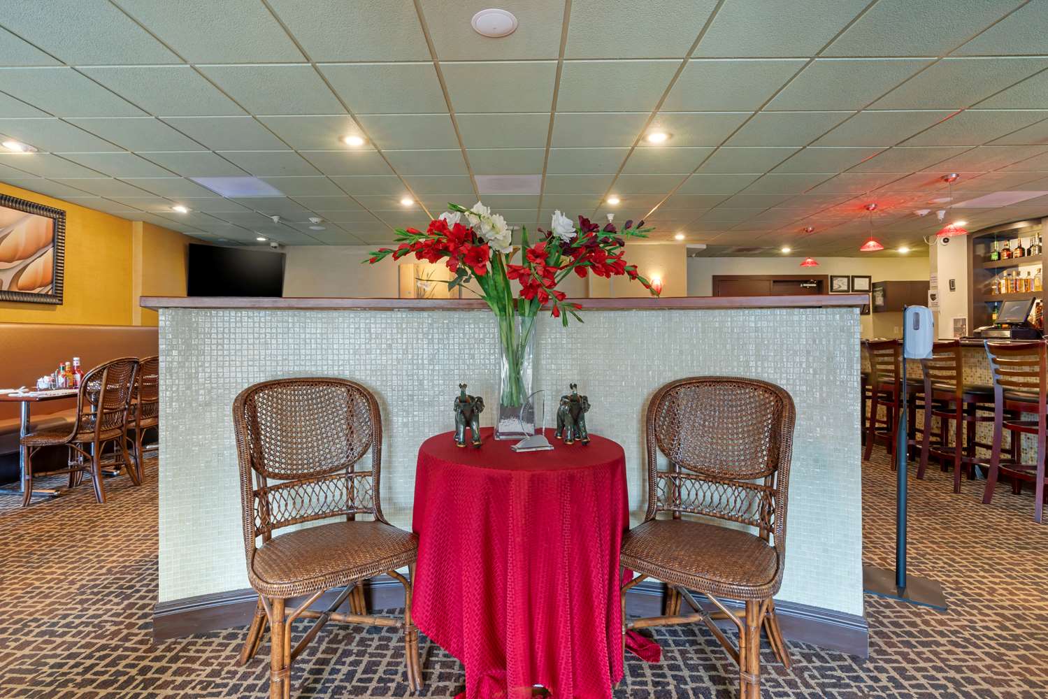 Best Western Plus Brookside Inn 39/62
