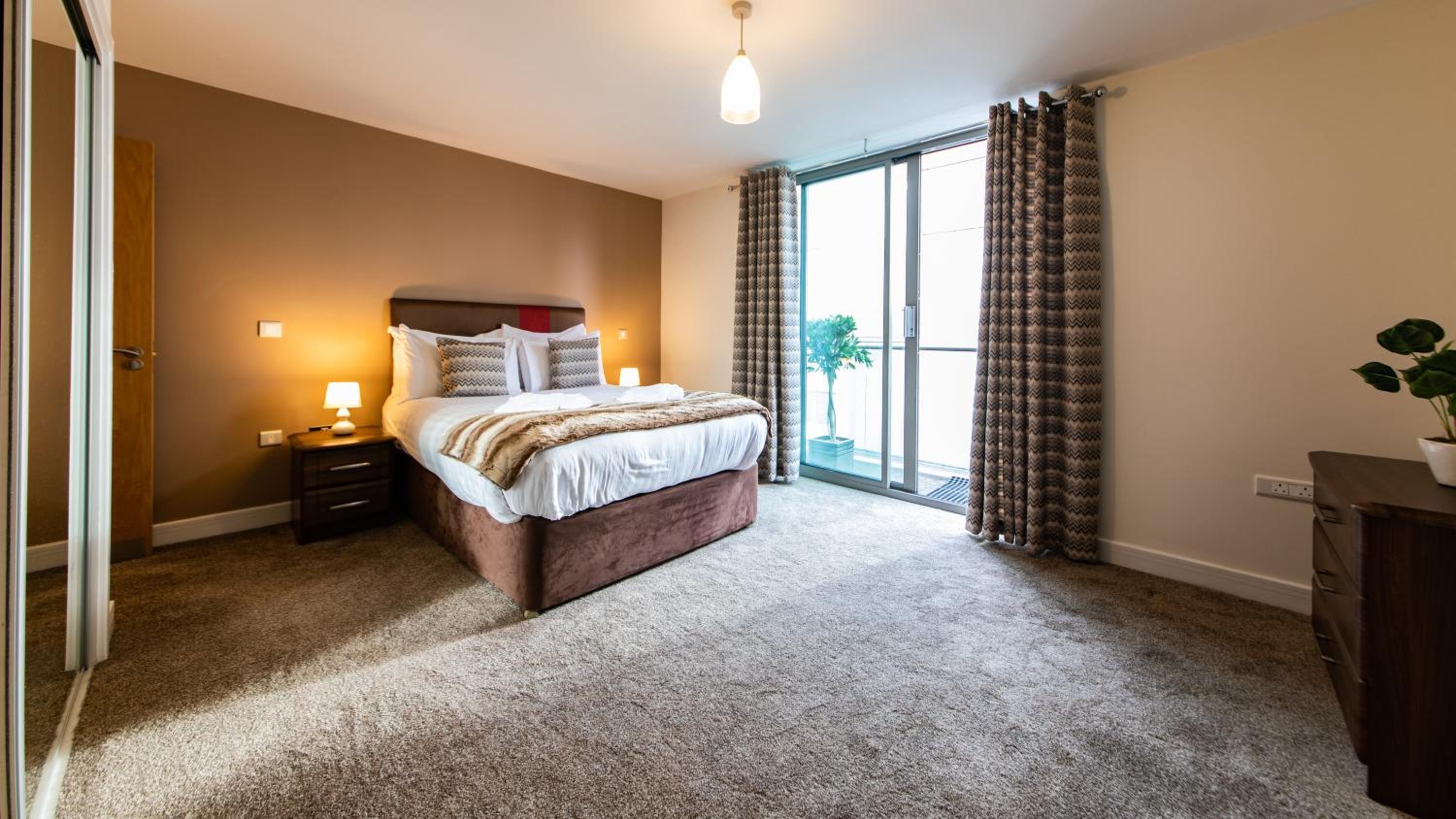 1 Bedroom, Suite