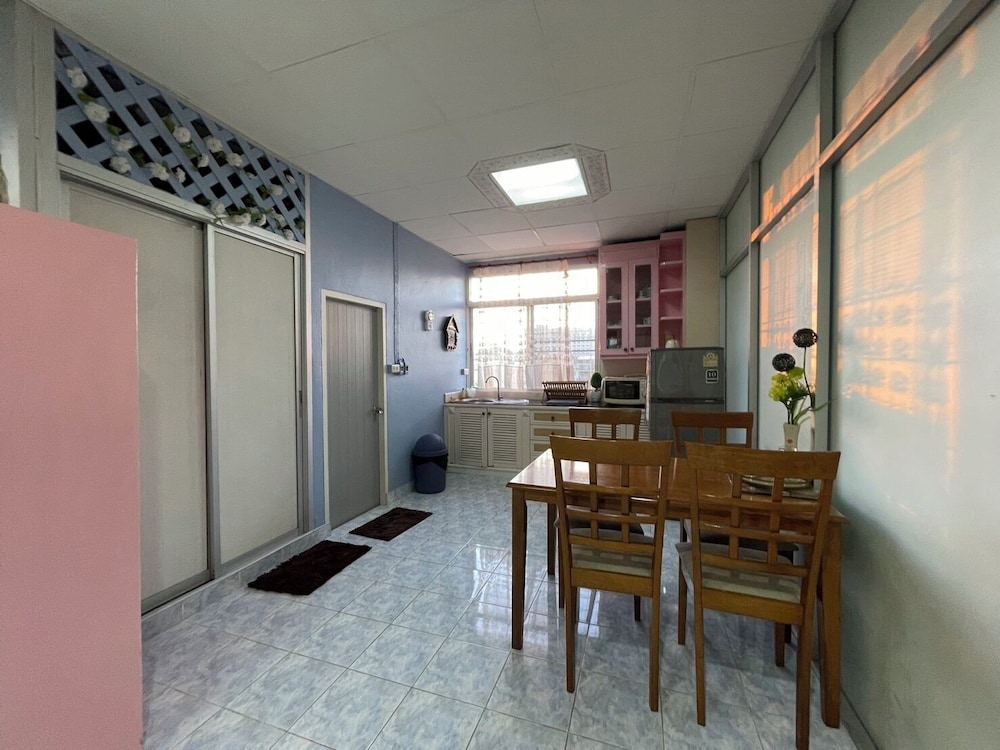 Anna Residence 35/45
