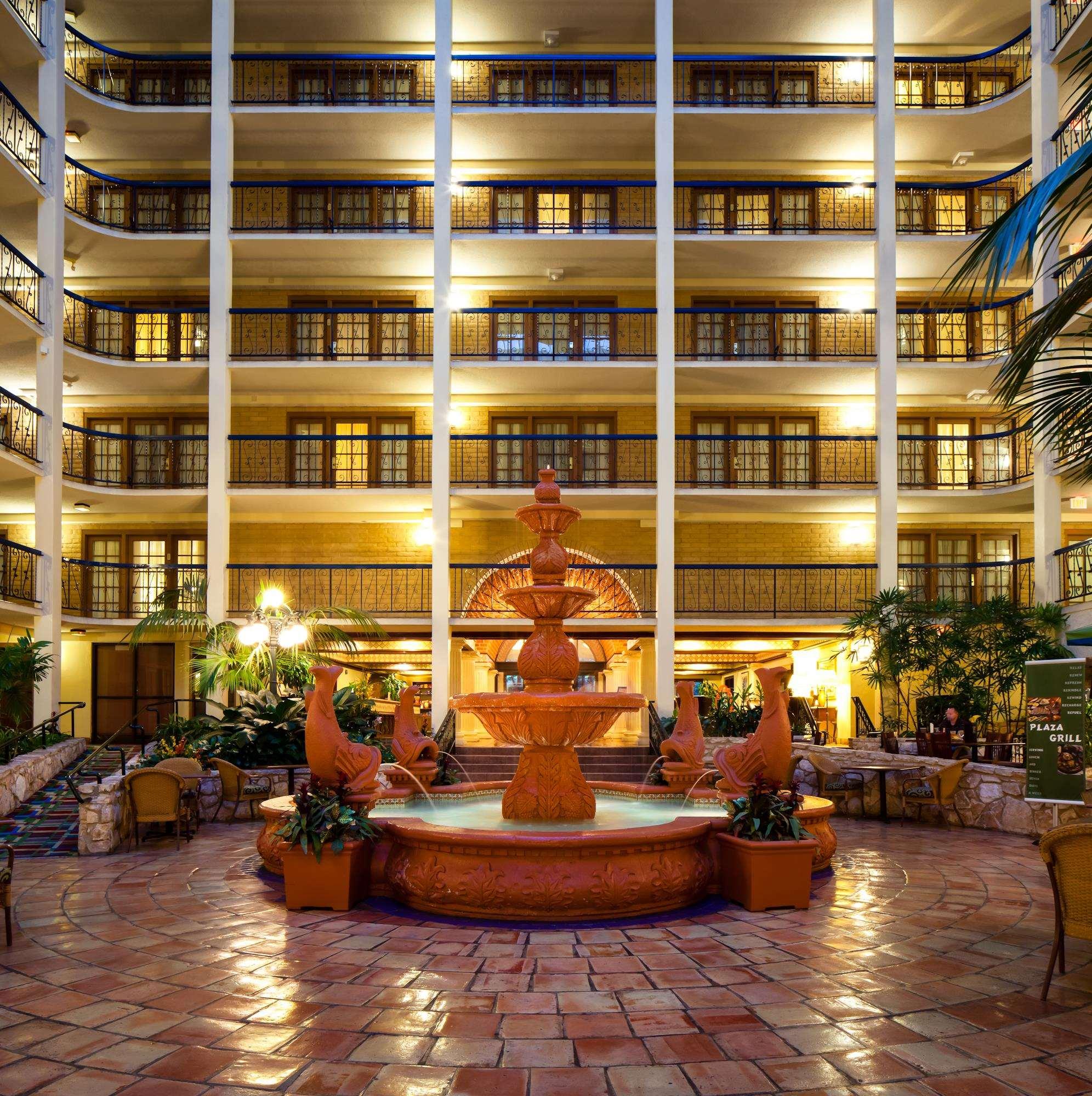 Embassy Suites San Antonio NW I-10 image