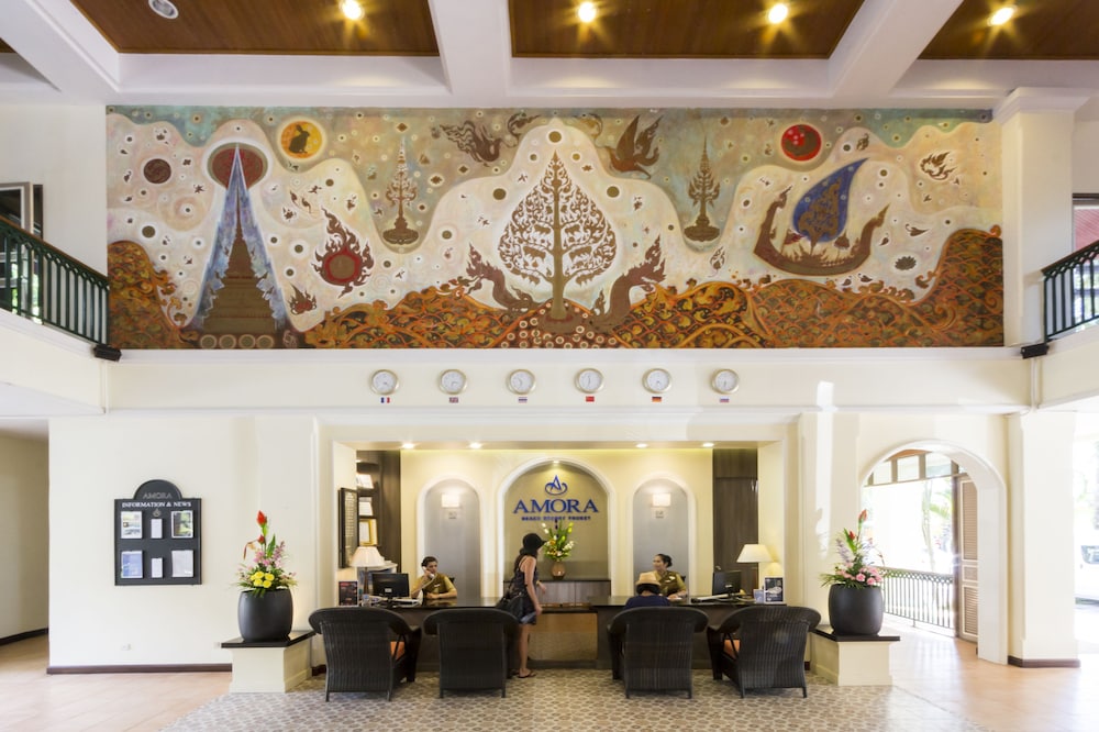 Amora Beach Resort Phuket 60/75