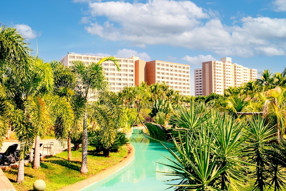 Hot Beach Resort in OLIMPIA - SP