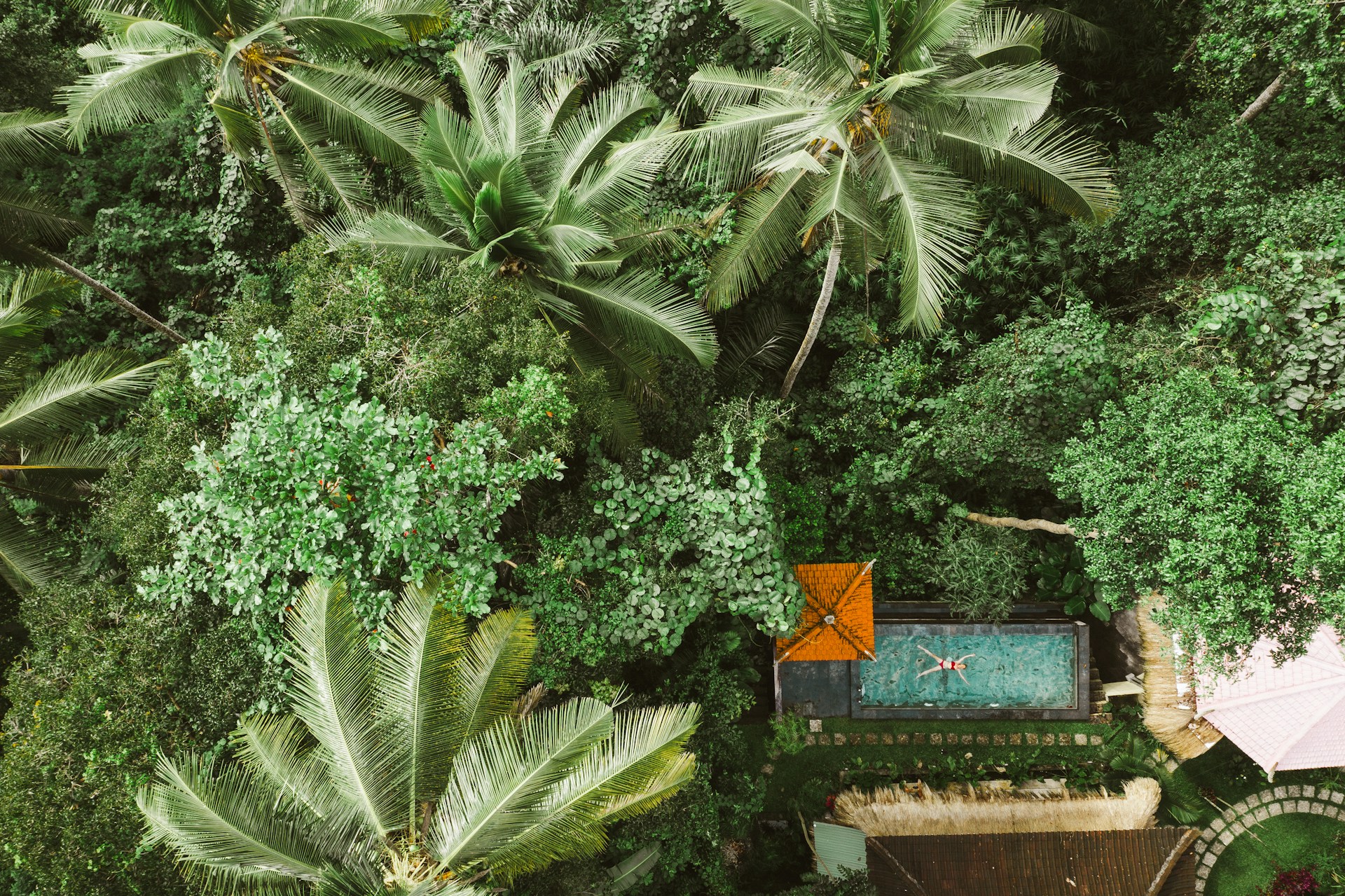 BEMBENGAN UBUD COTTAGES 38/44