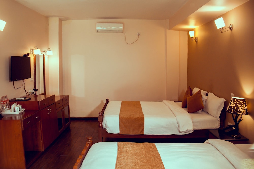 Lake View Resort 11/50