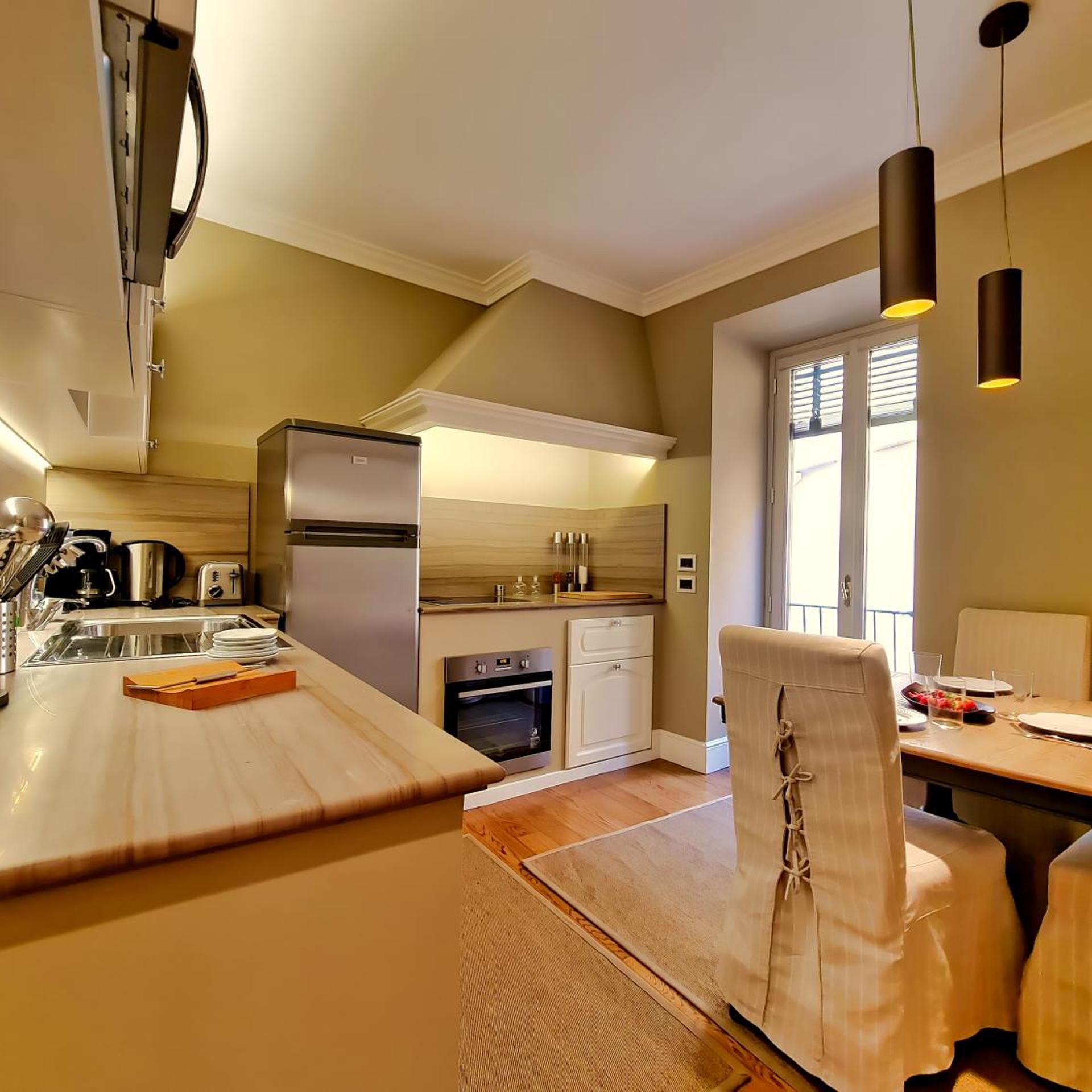 Deluxe, Apartment, Separate Building، Balestri 9/10