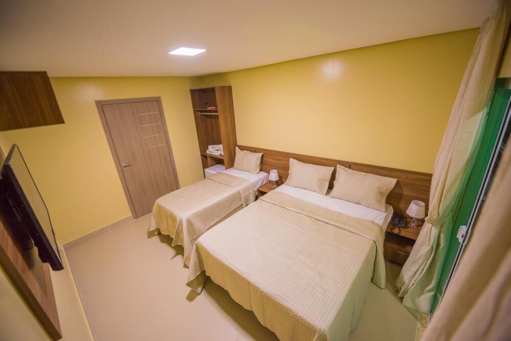 Star Hotel 27/58