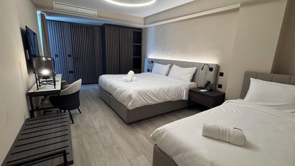 Aste Hotel 25/59