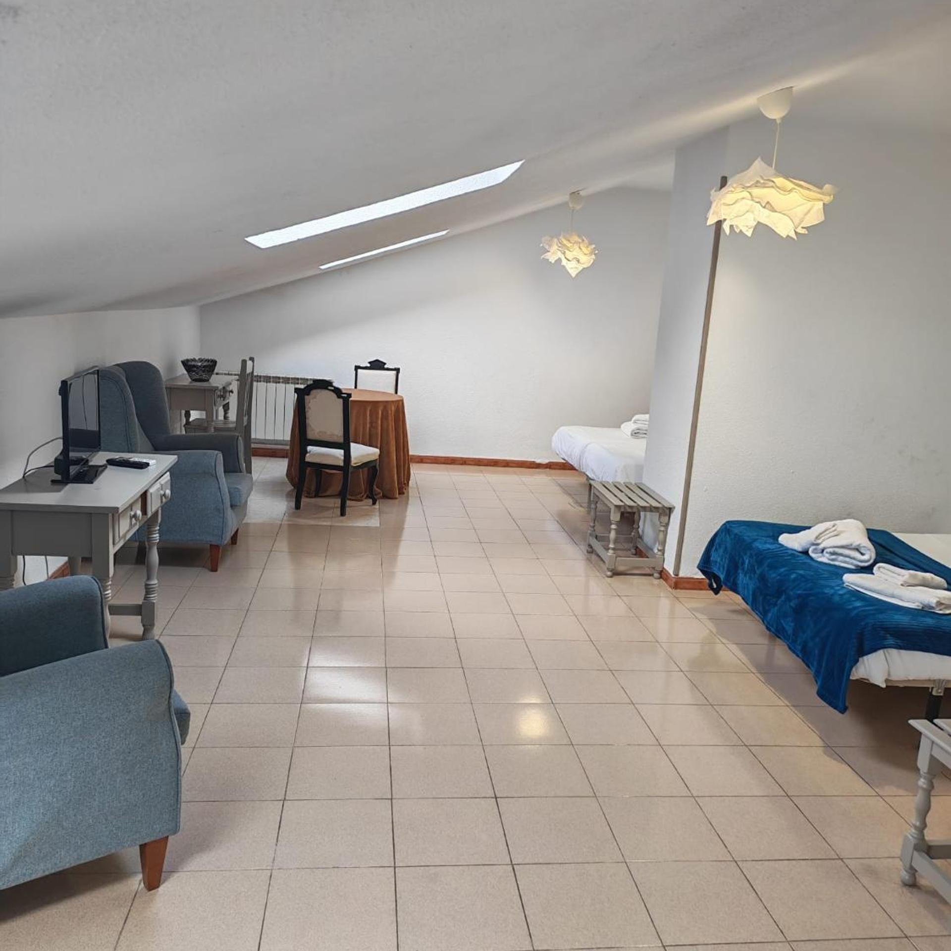 Infante Hotel 38/55