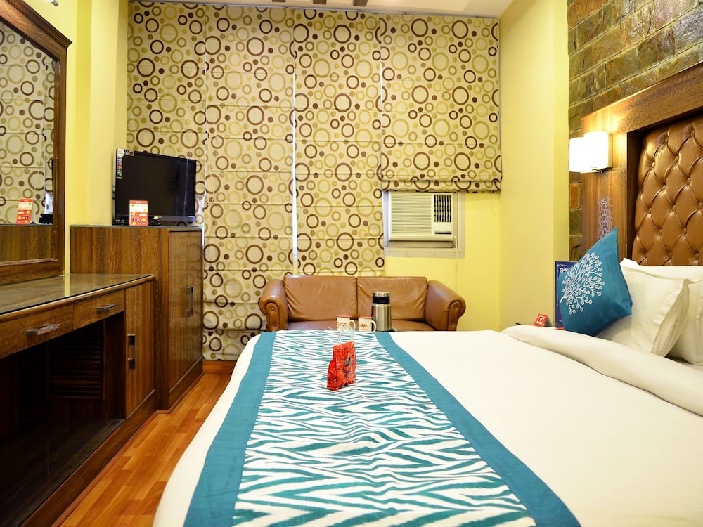 LALS HAVELI 21/47