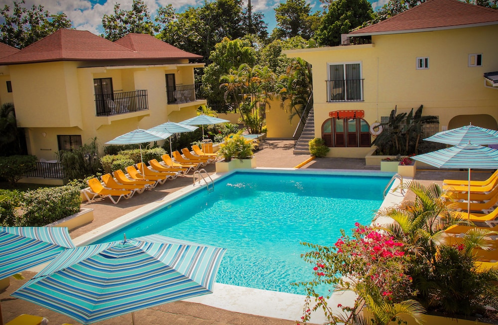 Rooms On The Beach Negril 23/26
