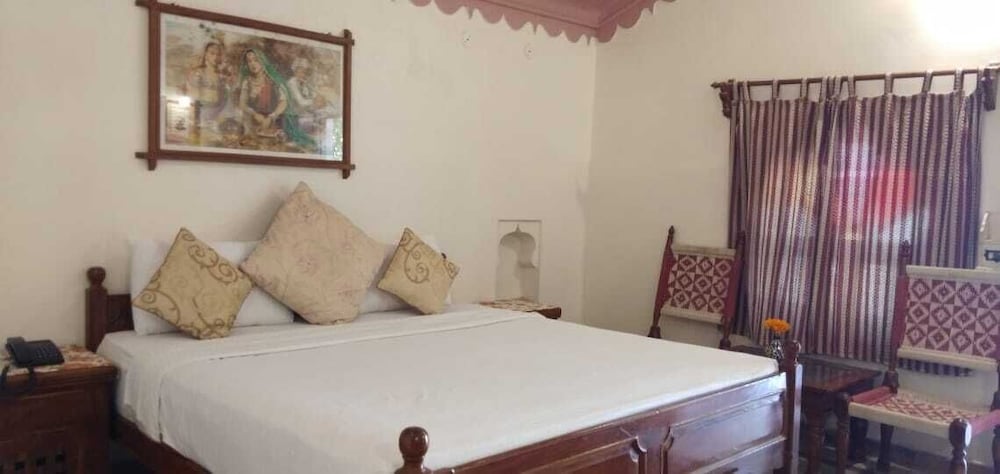 The Pushkar Bagh 5/27