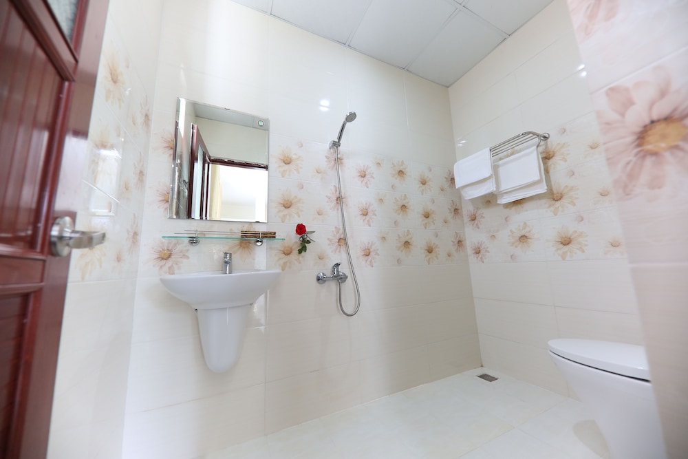 Thuan Hai Hotel 35/35